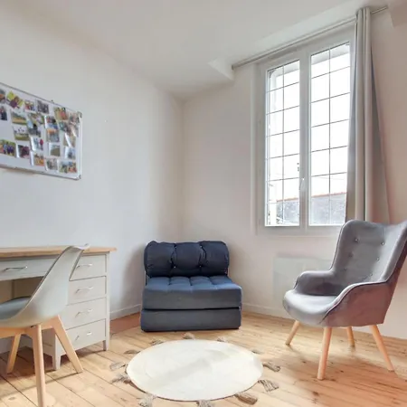 Сasa de vacaciones Maison Moderne Doué-la-Fontaine
